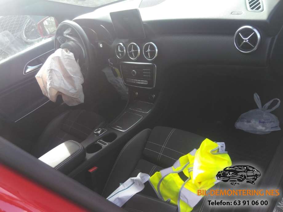 Mercedes A-Klasse 2012-2018 (W176) delebil , Motorkode: 270910, Girkassekode: 724002. D55| K7A240