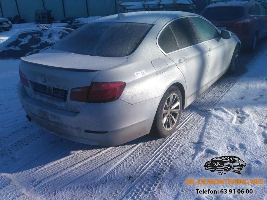 BMW 5-Serie 2010-2017 (F10/F11) (F10/F11), Motorkode: N57D30A, Girkassekode: GA8HP70X - WBU