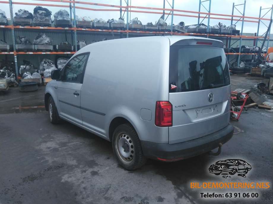 VW Caddy 2015-2020 (Type III, Fase 3) , Motorkode: CUUF, Girkassekode: QYE