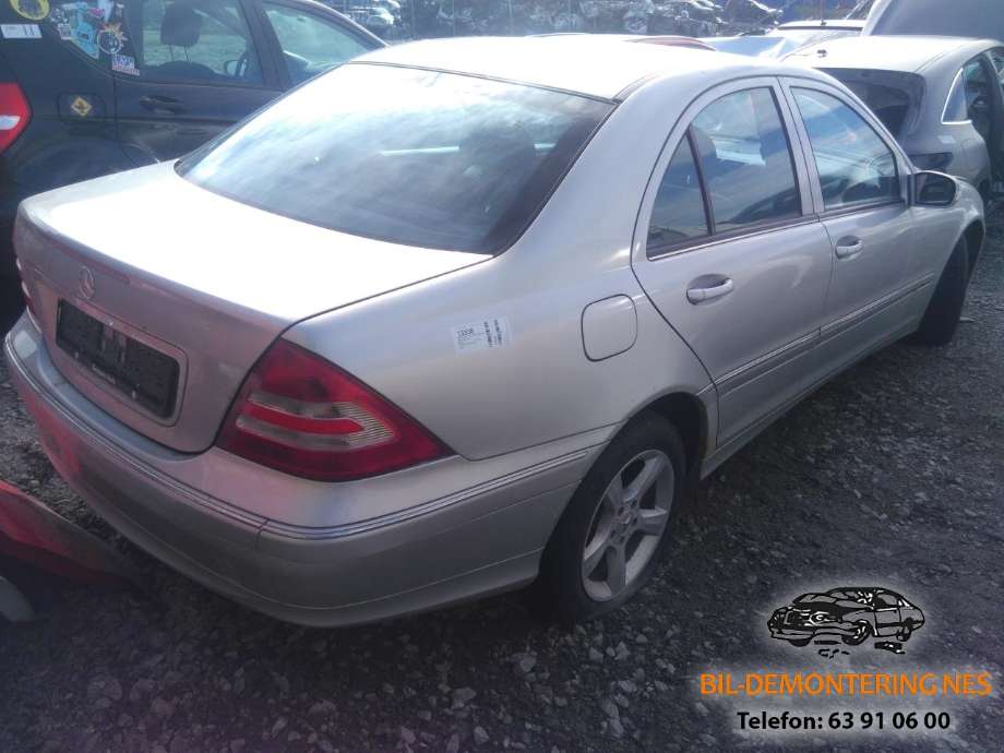 Mercedes C-Klasse 2004-2007 (Fase 2) (W203) (W203), Motorkode: 271 946, Girkassekode: 