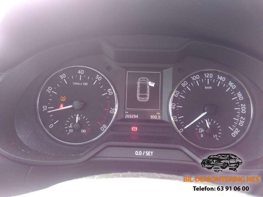 Škoda Octavia 2013-2016 (Type III, Fase 1) , Motorkode: CJZA, Girkassekode: PRL