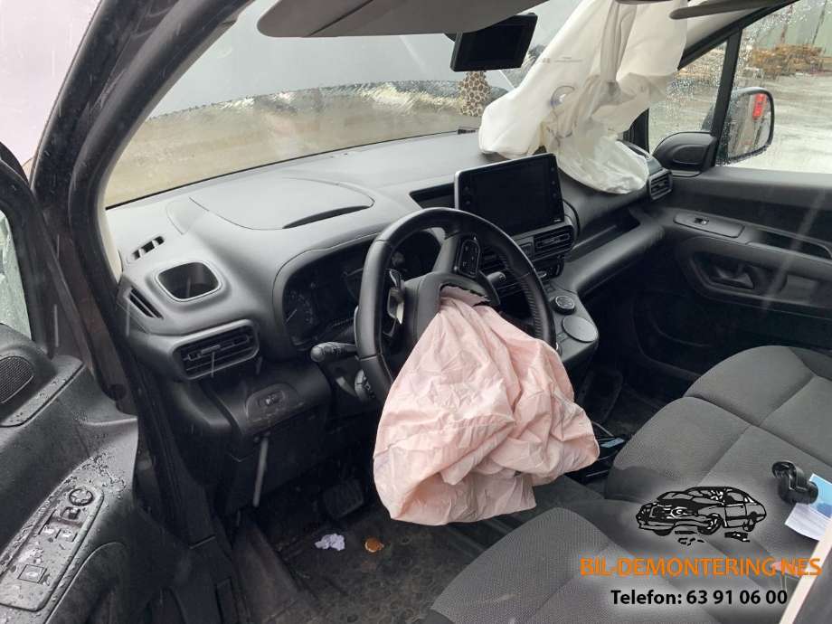Citroën Berlingo 2019-->> (Type III) , Motorkode: YH01, Girkassekode: CP15X58
