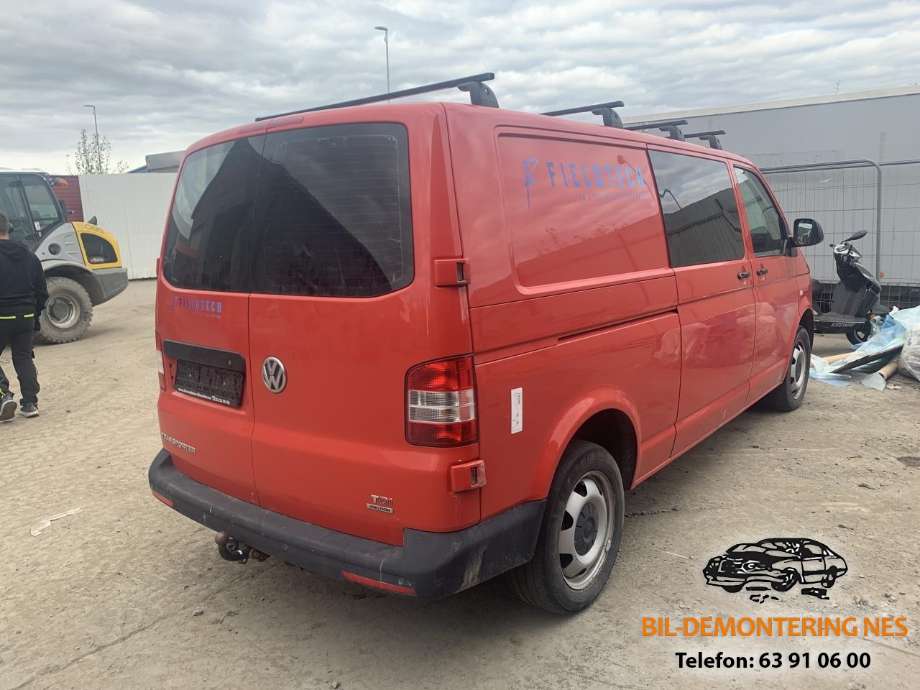 VW Transporter / Caravelle 2009-2015 (Fase 2) (T5) (T5), Motorkode: CFC, Girkassekode: NTZ