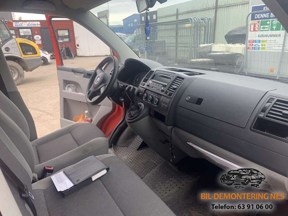 VW Transporter / Caravelle 2009-2015 (Fase 2) (T5) (T5), Motorkode: CFC, Girkassekode: NTZ