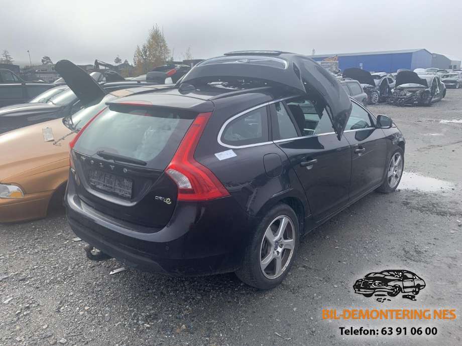 Volvo V60 2010-2013 (Type I, Fase 1) , Motorkode: D4162T, Girkassekode: 
