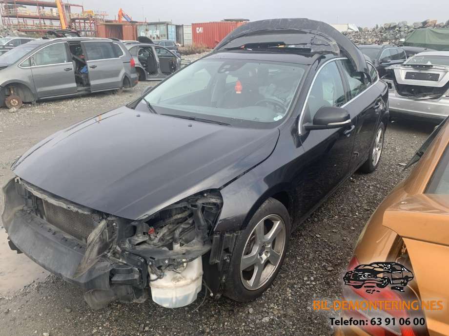 Volvo V60 2010-2013 (Type I, Fase 1) , Motorkode: D4162T, Girkassekode: 