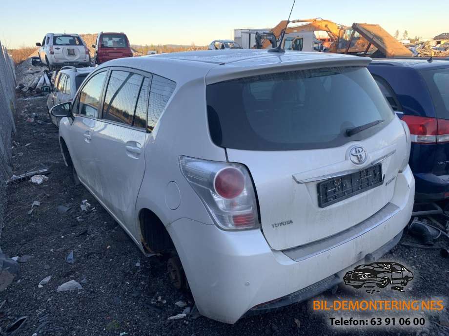Toyota Verso 2009-2016 (Type III) delebil , Motorkode: 1AD-FTV, Girkassekode: 