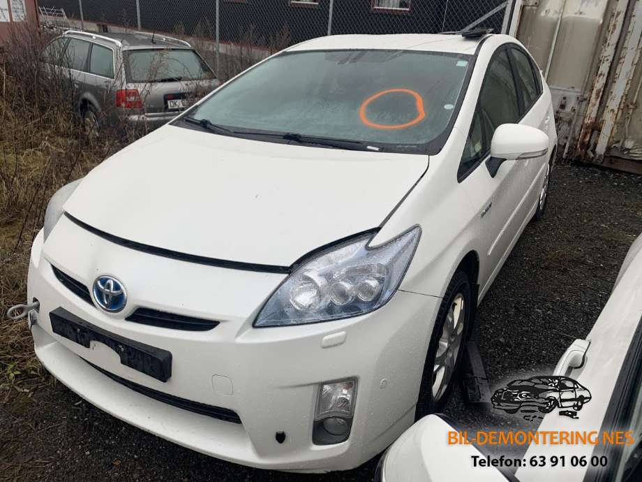 Toyota Prius, 2009-2016 (COMBI, Type III) (COMBI) delebil , Motorkode: 2ZR-FXE