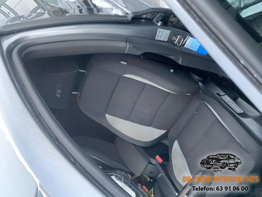 VW Golf VI 2008-2012 , Motorkode: CFFB, Girkassekode: 