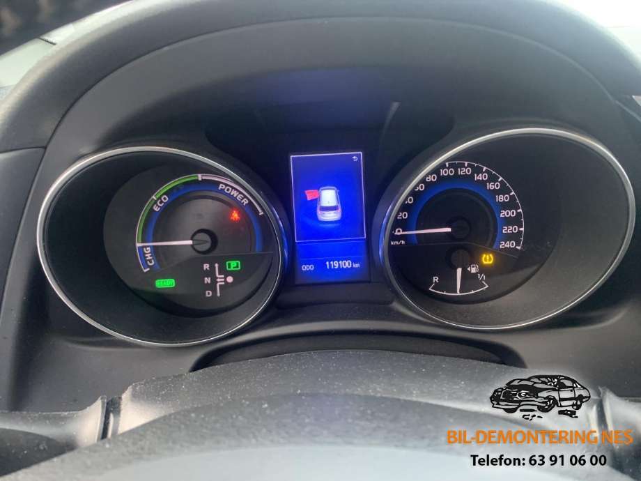 Toyota Auris 2015-2019 (Type II, Fase 2) delebil , Motorkode: 2ZR-FXE, Girkassekode: 