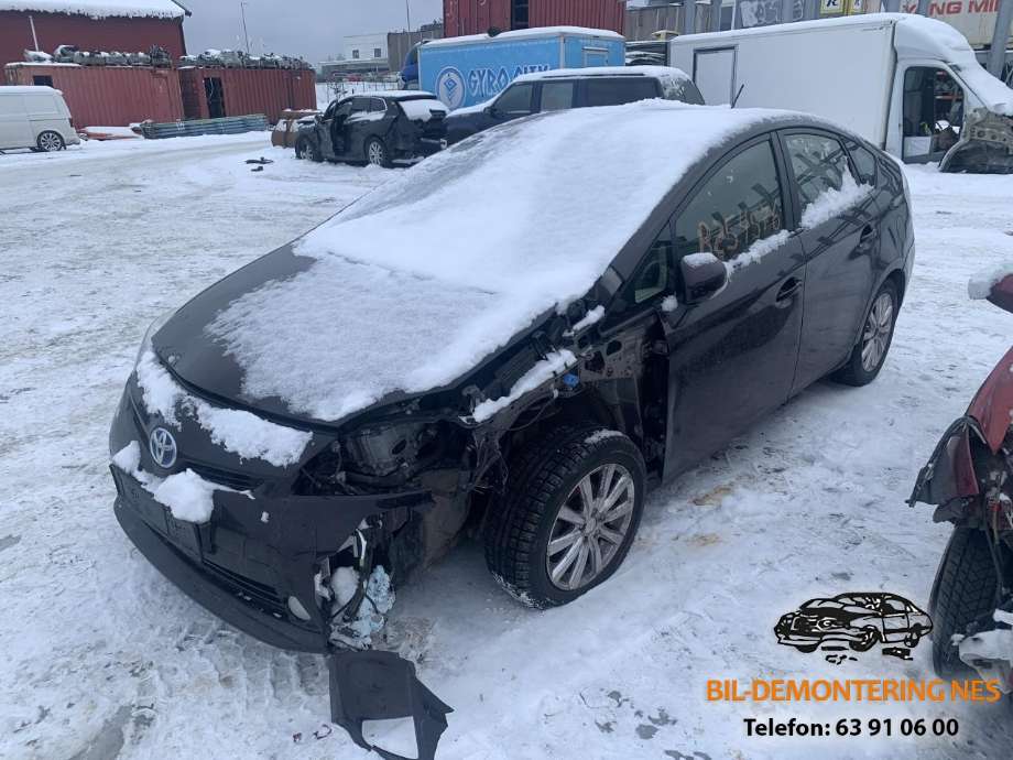 Toyota Prius +7 2012-2020 (Type III) (stasjonsvogn) delebil , Motorkode: 2ZR-FXE, Girkassekode: 