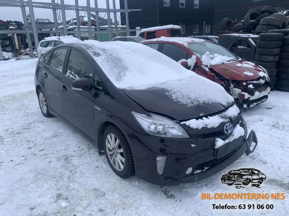 Toyota Prius +7 2012-2020 (Type III) (stasjonsvogn) delebil , Motorkode: 2ZR-FXE, Girkassekode: 