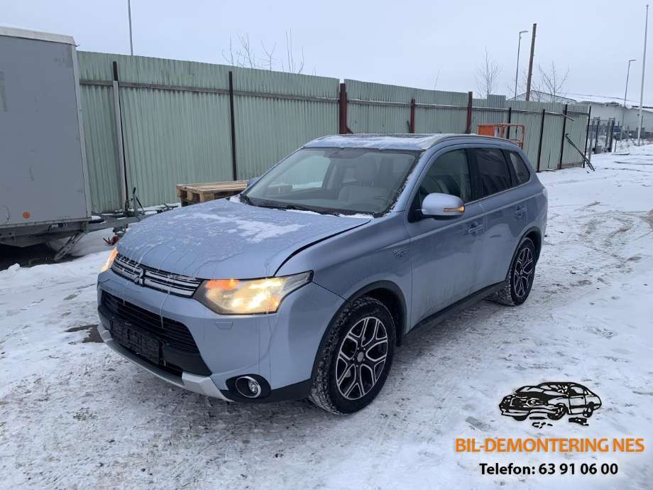 Mitsubishi Outlander 2012-2015 (Type III, Fase 1) delebil , Motorkode: 4B11, Girkassekode: 