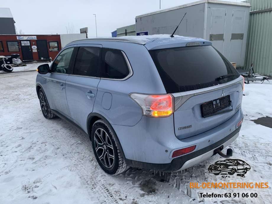 Mitsubishi Outlander 2012-2015 (Type III, Fase 1) delebil , Motorkode: 4B11, Girkassekode: 