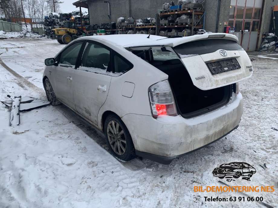 Toyota Prius 2004-2009 (Type II) (COMBI) delebil , Motorkode: 1NZ-FXE, Girkassekode: 