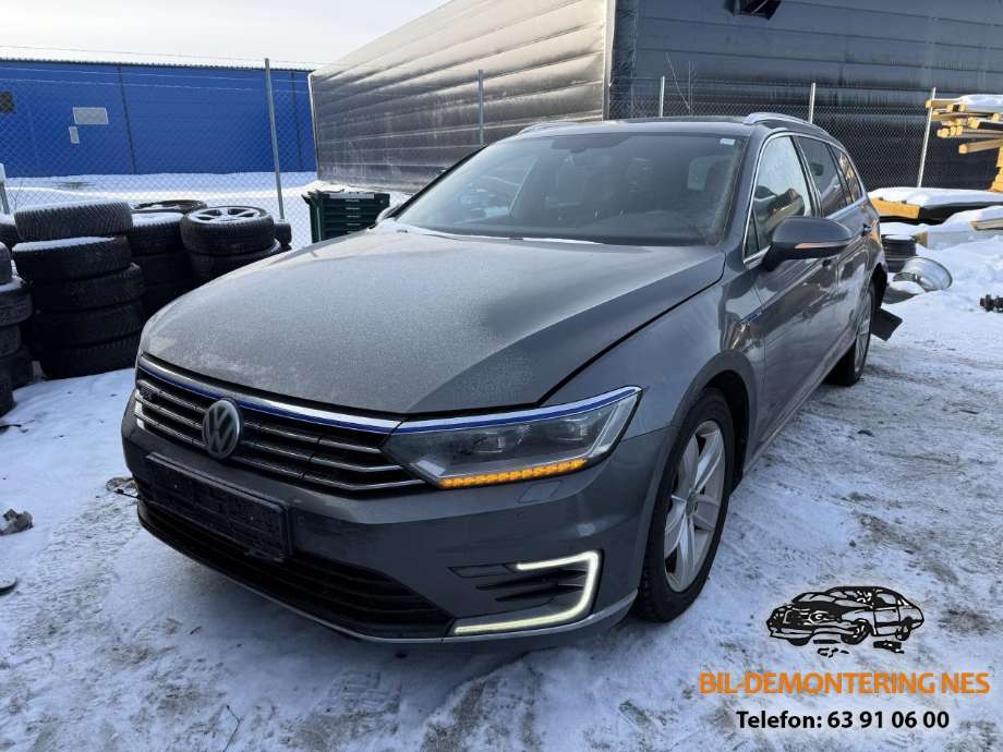 VW Passat 2015-2019 (Fase 1) (B8) (B8), Motorkode: CUKC, Girkassekode: RXG