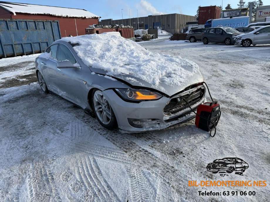 Tesla Model S 2013-2016 (Fase 1) , Motorkode: L1S, Girkassekode: 