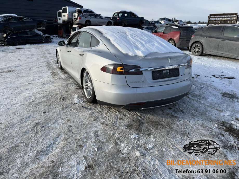 Tesla Model S 2013-2016 (Fase 1) , Motorkode: L1S, Girkassekode: 