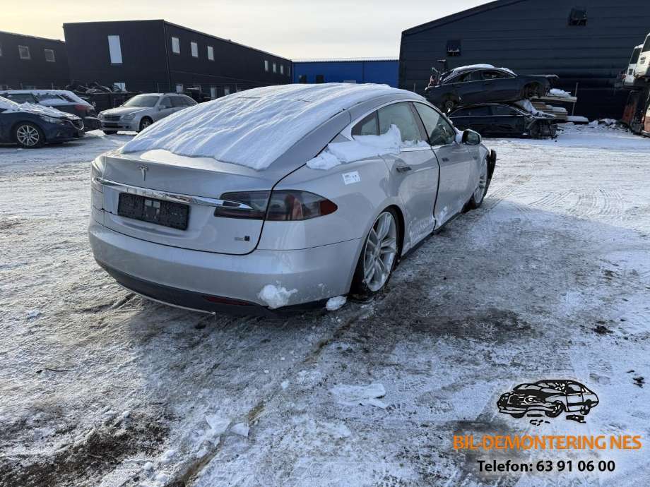 Tesla Model S 2013-2016 (Fase 1) , Motorkode: L1S, Girkassekode: 