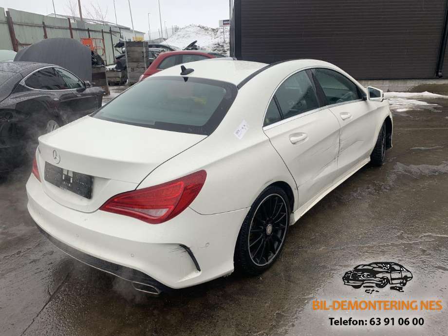 Mercedes CLA 2013-2019 (C117) (C117), Motorkode: 270910, Girkassekode: A 246 370 89 02