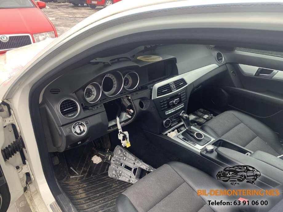 Mercedes C-Klasse 2007-2011 (Fase 1) (W204) (W204), Motorkode: 271820, Girkassekode: 
