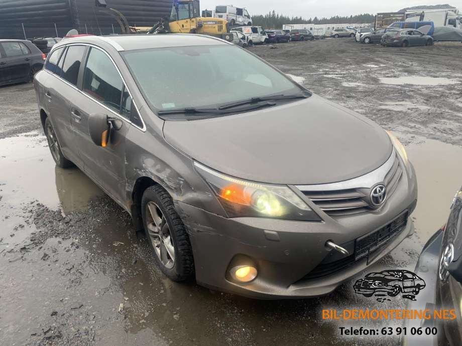 Toyota Avensis 2009-2015 (Type III, Fase 1) , Motorkode: 2ZR-FAE, Girkassekode: 