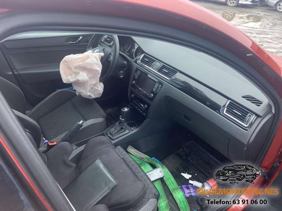 Škoda Rapid 2012-2019 , Motorkode: CJZC, Girkassekode: REZ