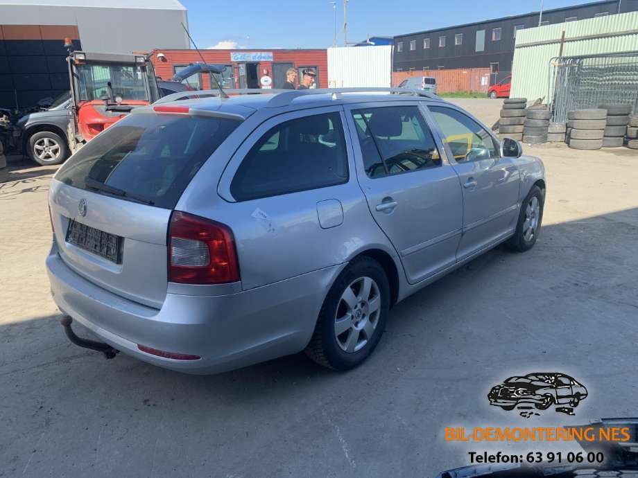 Škoda Octavia 2009-2013 (Type II, Fase 2) delebil , Motorkode: CAY, Girkassekode: 