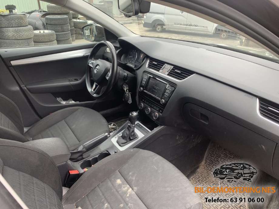 Škoda Octavia 2013-2016 (Type III, Fase 1) delebil , Motorkode: CZDA, Girkassekode: RWS