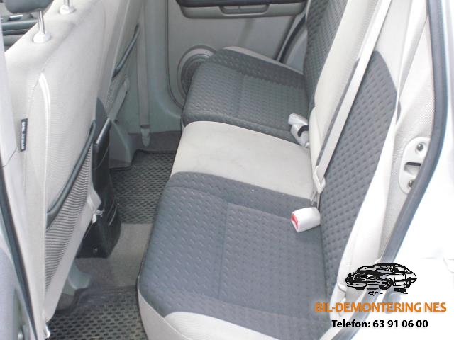 Nissan X-Trail 2002-2007 (T30) (T30), Motorkode: YD22, Girkassekode: 
