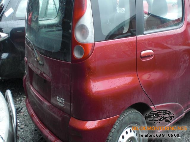 Toyota Yaris Verso 1999-2007 , Motorkode: 2NZ-FE, Girkassekode: