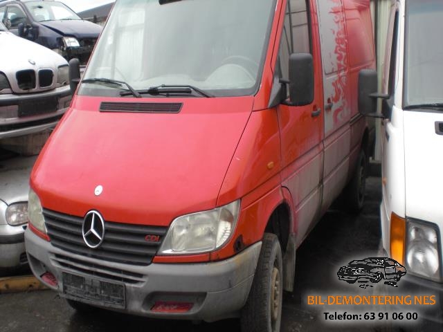 Mercedes Sprinter 1995-2006 (903) (903), Motorkode: OM611.981, Girkassekode: