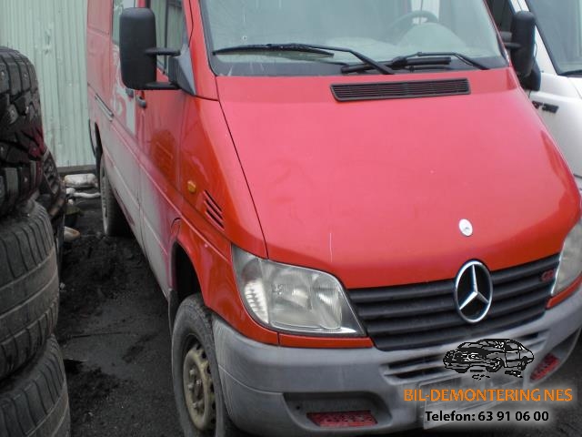 Mercedes Sprinter 1995-2006 (903) (903), Motorkode: OM611.981, Girkassekode: