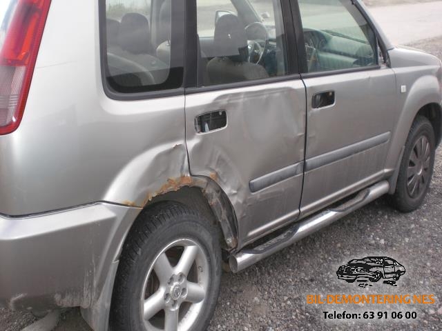 Nissan X-Trail 2002-2007 (T30) (T30), Motorkode: YD22, Girkassekode: MT.F6