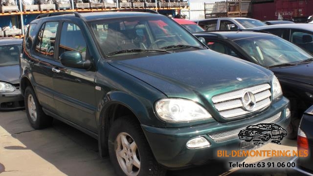 Mercedes ML 1997-2005 (W163) (W163), Motorkode: M111.977, Girkassekode: 717461