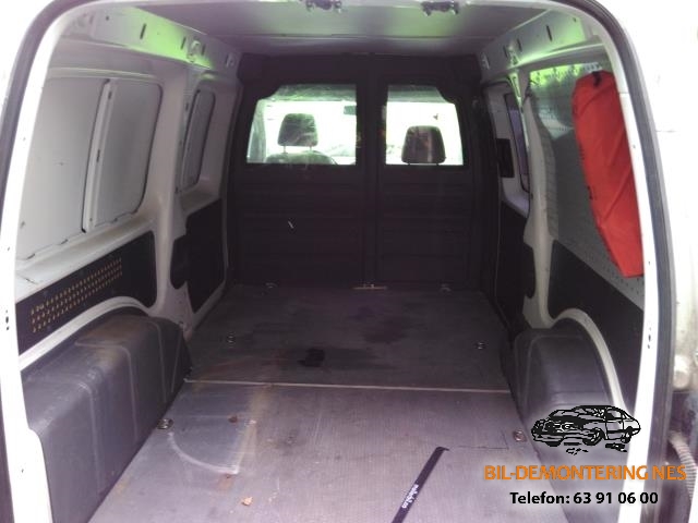 VW Caddy 2010-2015 (Type III, Fase 2) , Motorkode: CAYD, Girkassekode: MLS