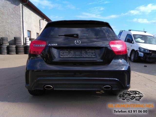 Mercedes A-Klasse 2012-2018 (W176) (W176), Motorkode: 270910, Girkassekode: 