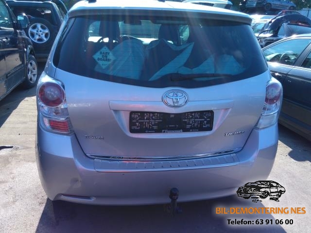 Toyota Verso 2009-2016 (Type III) , Motorkode: 1AD-FTV, Girkassekode: