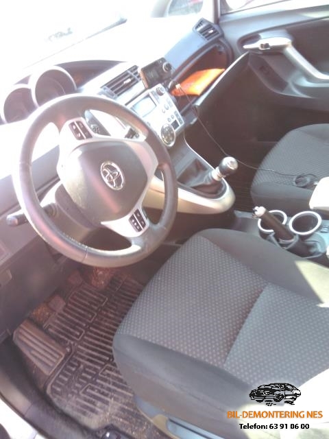 Toyota Verso 2009-2016 (Type III) , Motorkode: 1AD-FTV, Girkassekode: