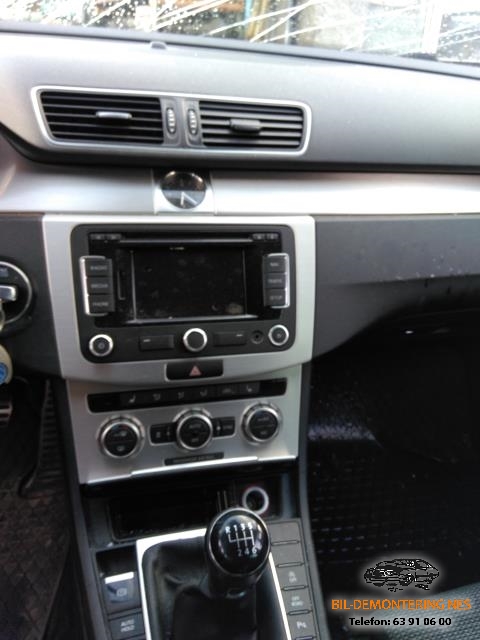 VW Passat 2011-2015 (B7) (B7), Motorkode: CFFB, Girkassekode: MKH