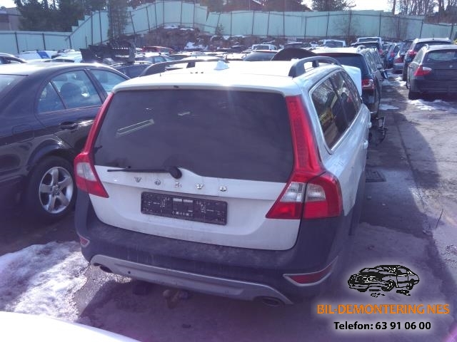 Volvo XC70 2008-2013 (Type II, Fase 1) , Motorkode: D5244T17, Girkassekode: 000000000011L3826838