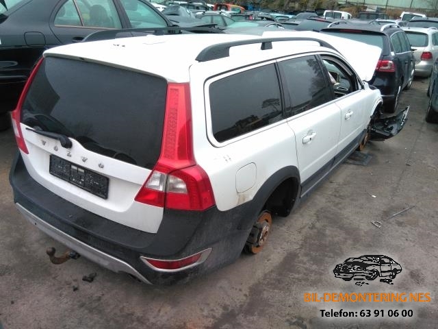 Volvo XC70 2008-2013 (Type II, Fase 1) , Motorkode: D5244T17, Girkassekode: 000000000011L3826838