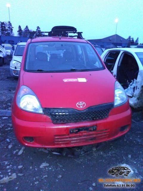 Toyota Yaris Verso 1999-2007 , Motorkode: 2NZ-FE, Girkassekode: