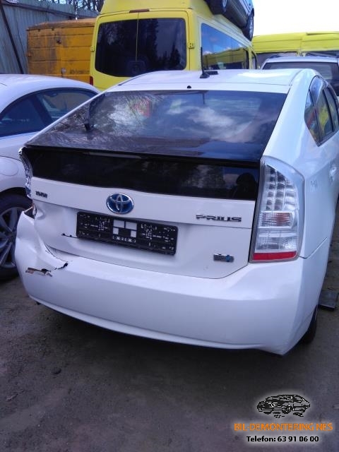 Toyota Prius 2009-2016 (Type III) (COMBI) (COMBI), Motorkode: 2ZR-FXE, Girkassekode: 