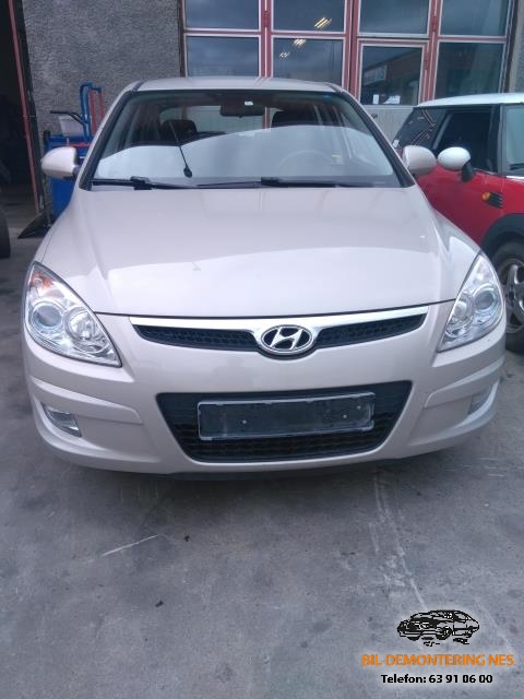 Hyundai i30 2007-2012 (Type I) , Motorkode: D4FB-FL, Girkassekode: TU61
