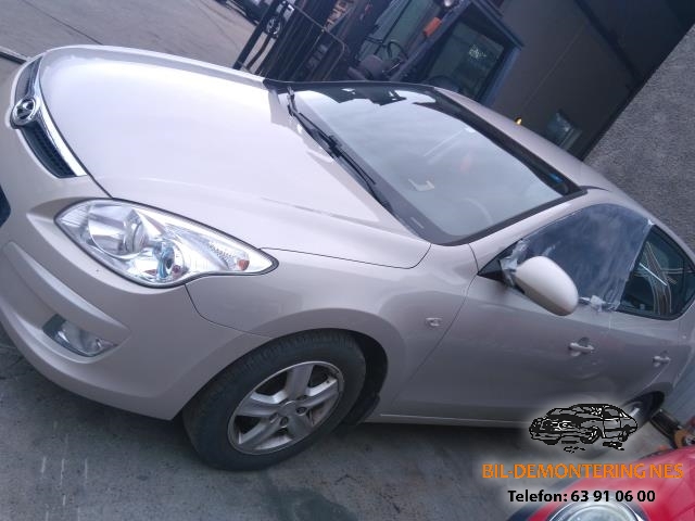 Hyundai i30 2007-2012 (Type I) , Motorkode: D4FB-FL, Girkassekode: TU61