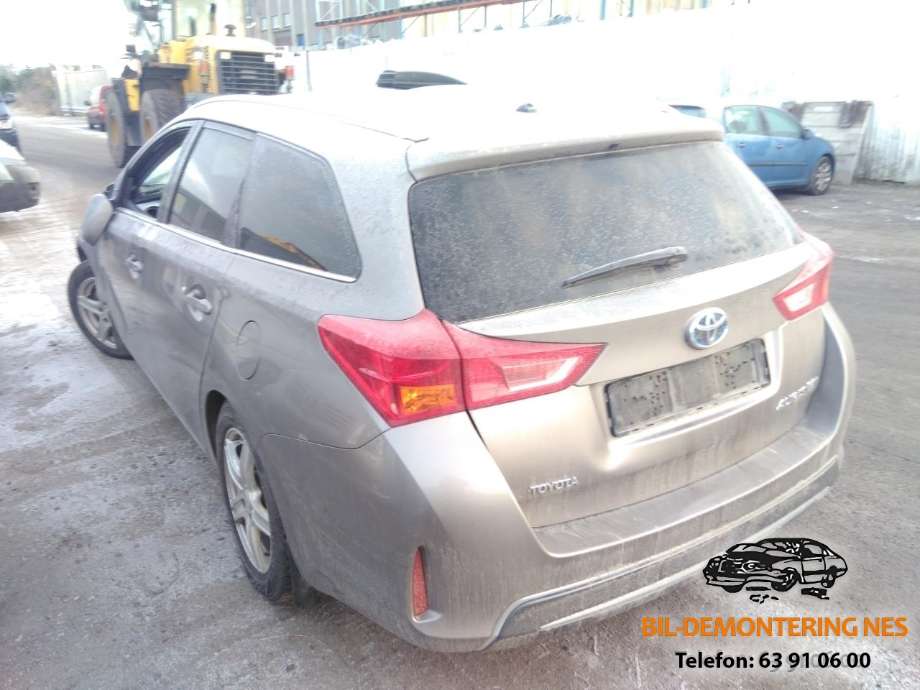 Toyota Auris 2013-2015 (Type II, Fase 1) , Motorkode: 2ZR-FXE, Girkassekode: 