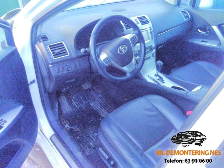 Toyota Avensis 2009-2015 (Type III, Fase 1) , Motorkode: 2ZR-FAE, Girkassekode: CVT