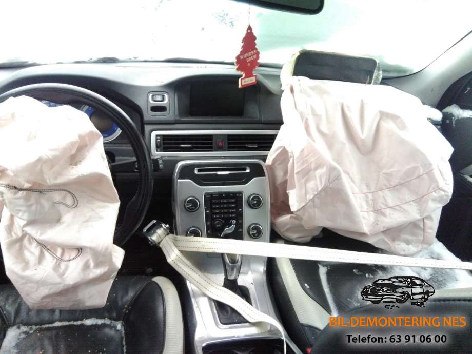 Volvo V70 2007-2013 (Type III, Fase 1) , Motorkode: D5204T3, Girkassekode: 