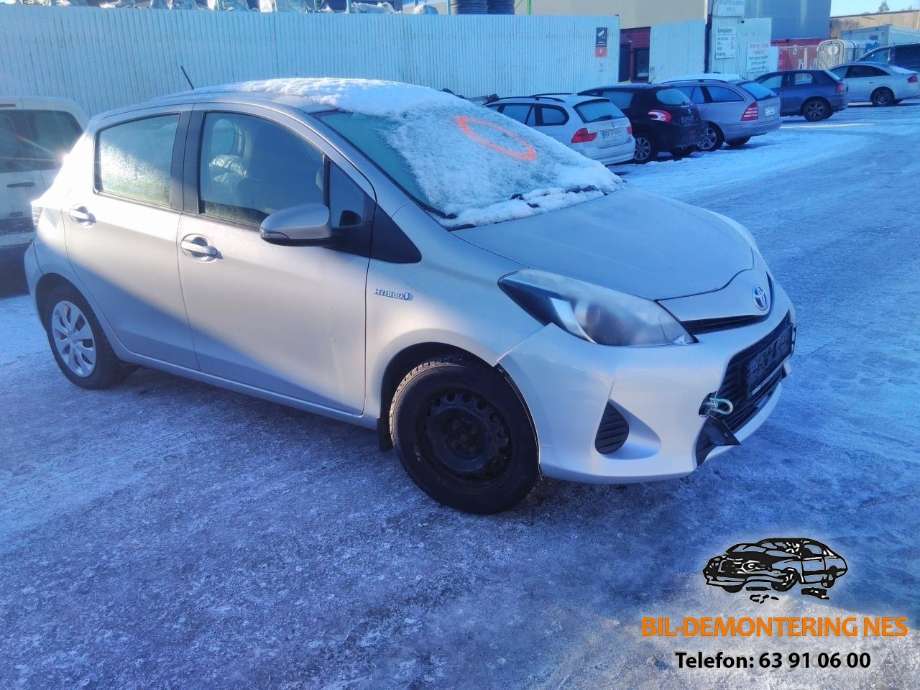 Toyota Yaris 2012-2014 (Type III, Fase 1) , Motorkode: 1NZ-FXE, Girkassekode: 